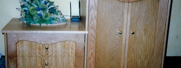 TV cabinet